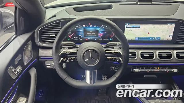 Mercedes-Benz GLE-Class — Фото автомобиля 11