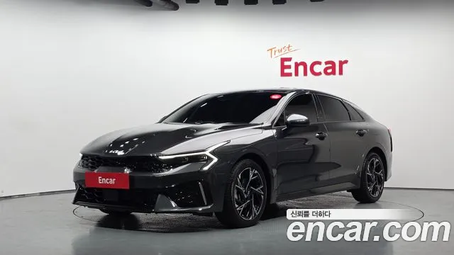 Фотография автомобиля — Kia K5 Generation 3
