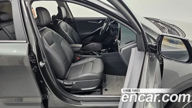 Kia Niro The All New — Фото автомобиля 15