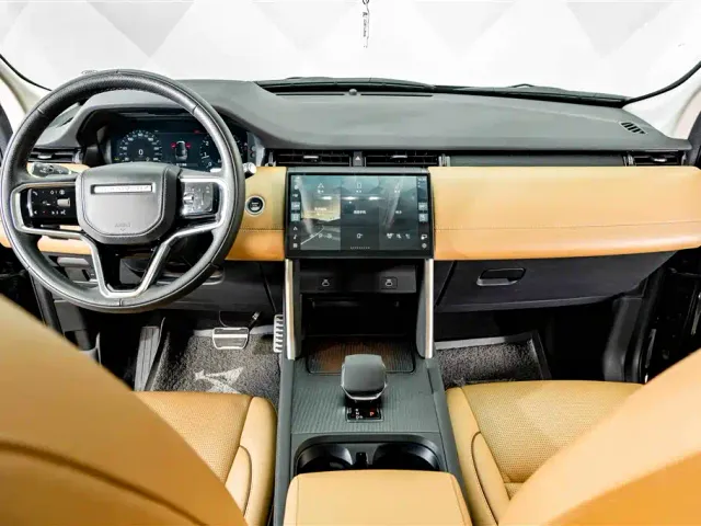 Land Rover Discovery Sport — Фото автомобиля 13
