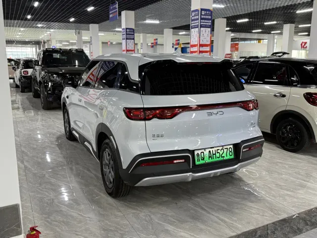 BYD Yuan UP — Фото автомобиля 11