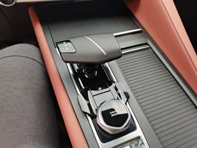 Changan CS75 Plus — Фото автомобиля 13
