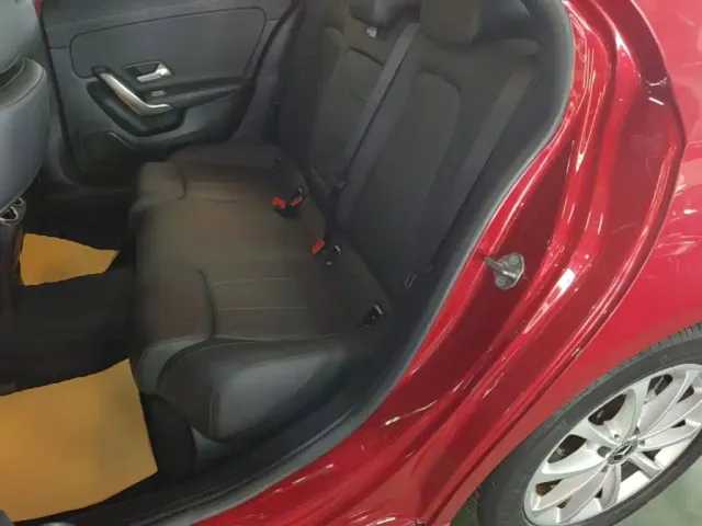Mercedes-Benz A-Class — Фото автомобиля 16