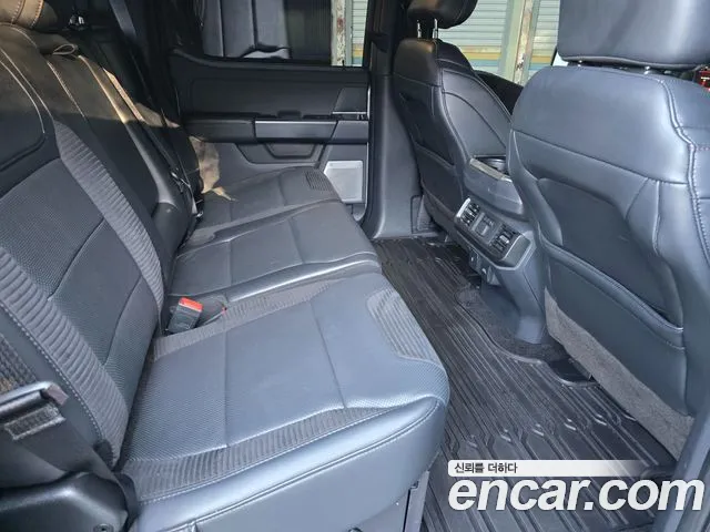 Ford F150 — Фото автомобиля 13