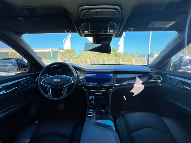 Cadillac CT6 — Фото автомобиля 10