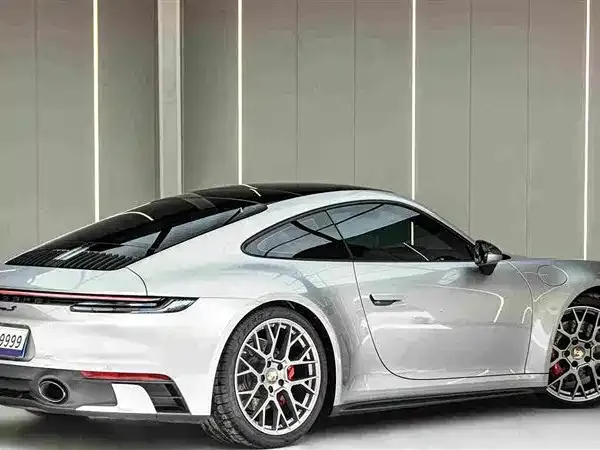 Porsche 911 — Фото автомобиля 8