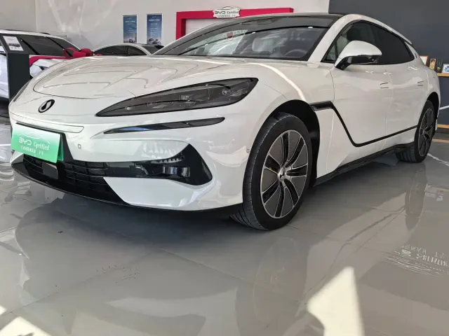 Фотография автомобиля — Denza Z9GT