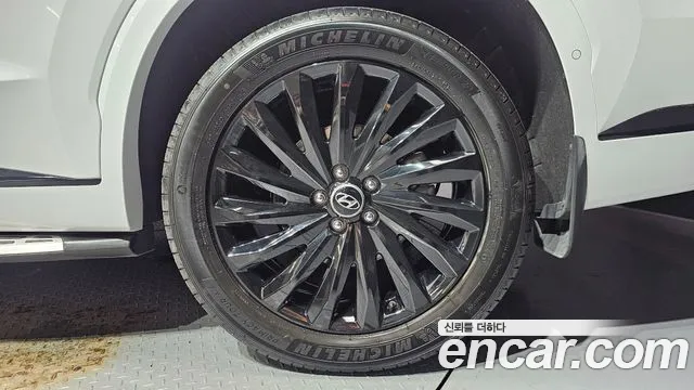 Hyundai Palisade The New Palisade Бензин 3.8 4WD — Фото автомобиля 17