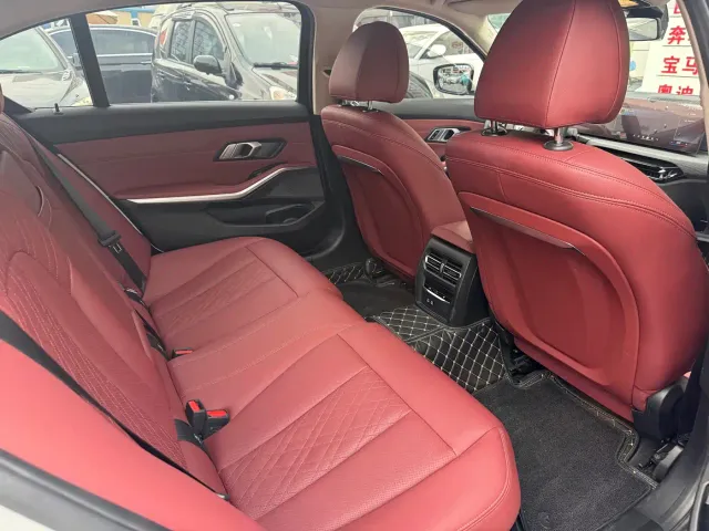 BMW 3 Series — Фото автомобиля 8