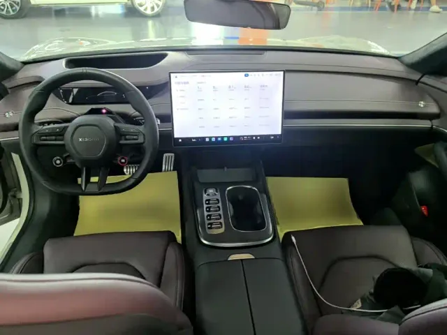 Xiaomi SU7 — Фото автомобиля 9