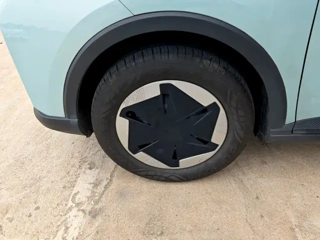 Geely Geometry E Firefly — Фото автомобиля 22