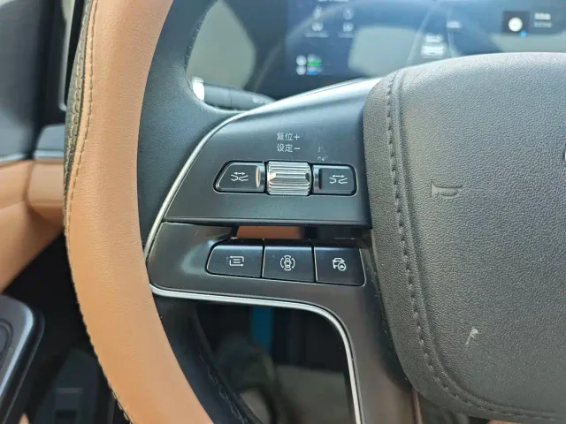 BYD Song L DM-i — Фото автомобиля 24