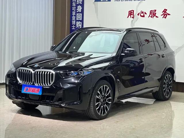 Фотография автомобиля — BMW X5
