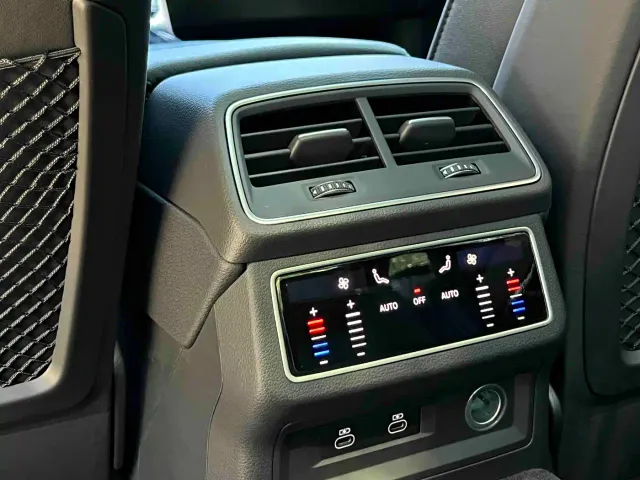Audi A6L — Фото автомобиля 19
