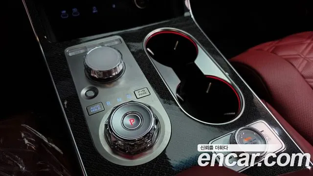 Genesis GV80 — Фото автомобиля 7