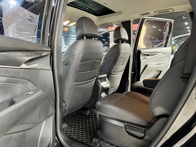 Maxus G50 — Фото автомобиля 11