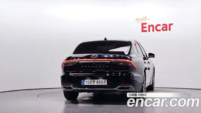 Hyundai Grandeur Новый Grandeur IG — Фото автомобиля 4