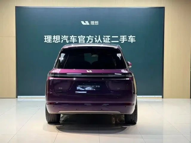 Li Auto L9 — Фото автомобиля 4