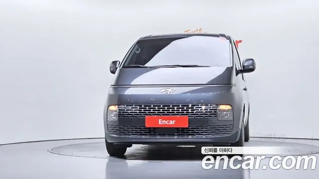Hyundai Staria — Фото автомобиля 3