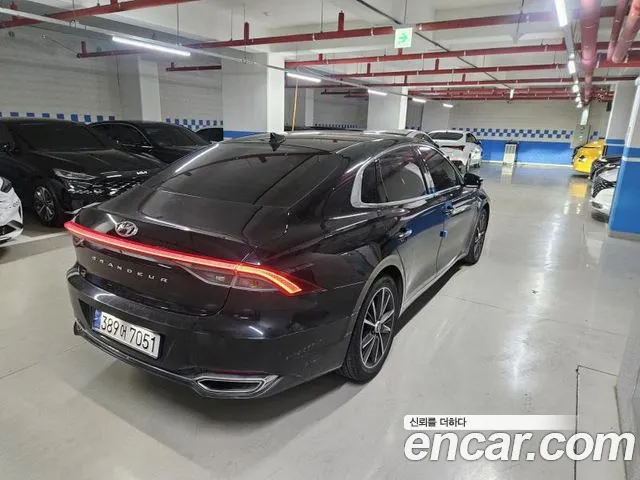Hyundai Grandeur New — Фото автомобиля 5