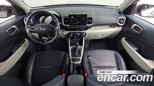Hyundai Venue — Фото автомобиля 7