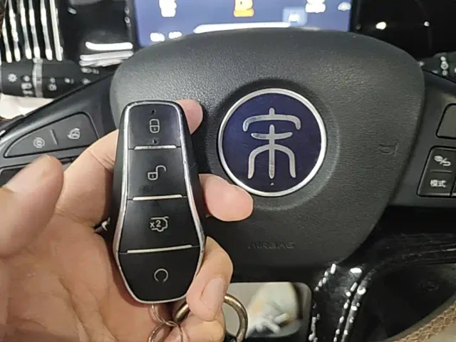 BYD Song Pro — Фото автомобиля 8