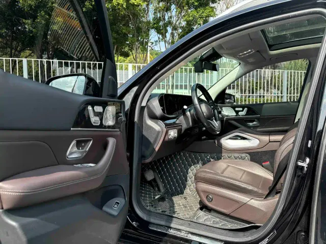 Mercedes-Benz GLE-Class — Фото автомобиля 14