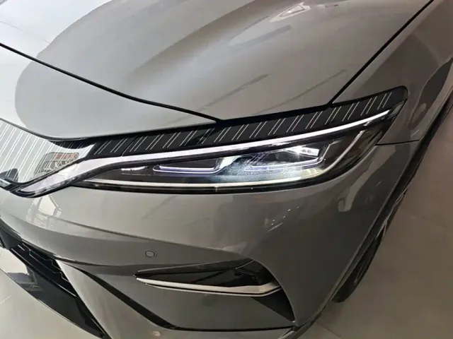 BYD Song L EV — Фото автомобиля 23