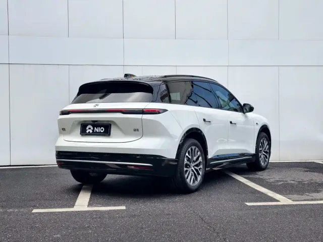 Nio ES6 — Фото автомобиля 4