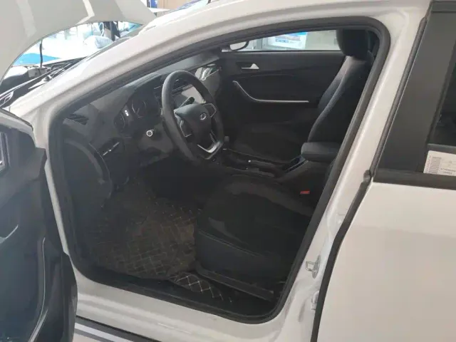 Chery Tiggo 3x — Фото автомобиля 9