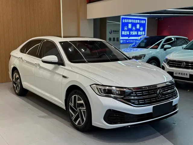 Volkswagen Sagitar — Фото автомобиля 3