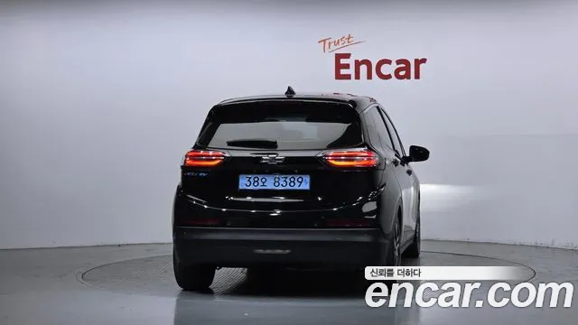 Chevrolet Bolt EV — Фото автомобиля 4
