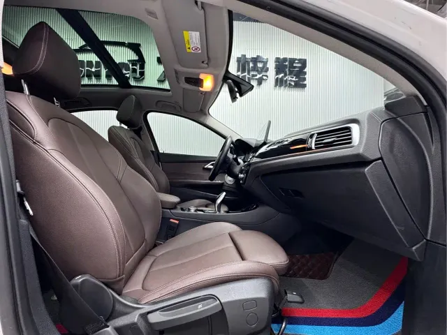 BMW 1 Series — Фото автомобиля 11