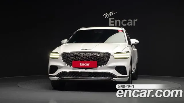 Genesis GV70 — Фото автомобиля 3