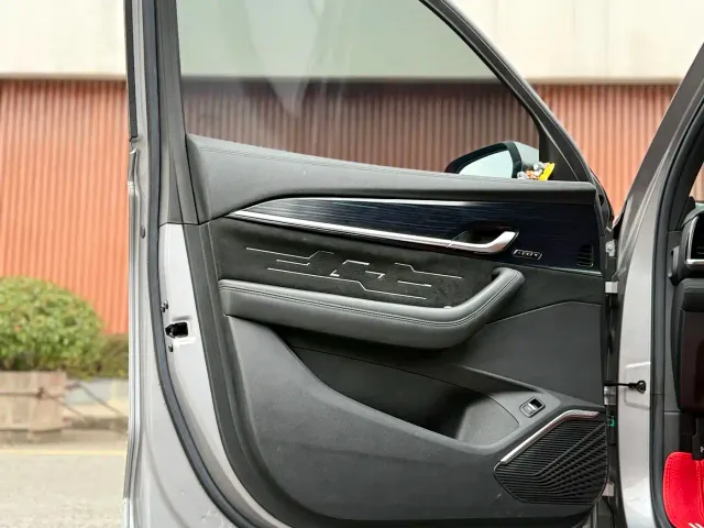 Geely Xingyue L — Фото автомобиля 15