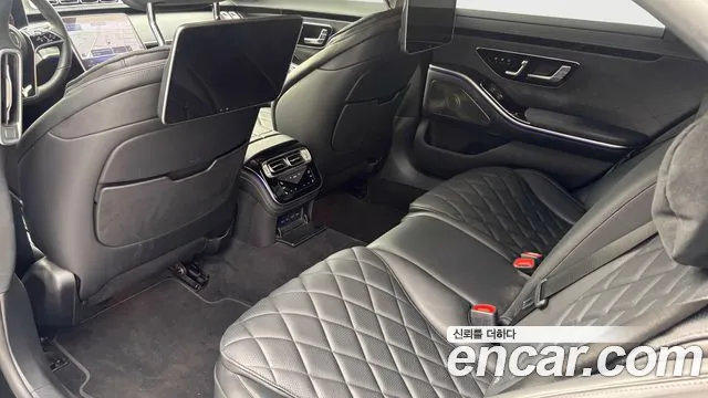 Mercedes-Benz S-Class — Фото автомобиля 13
