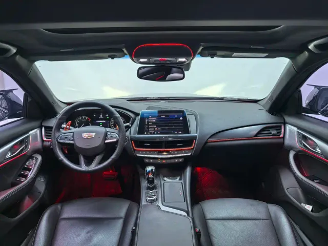Cadillac CT5 — Фото автомобиля 11