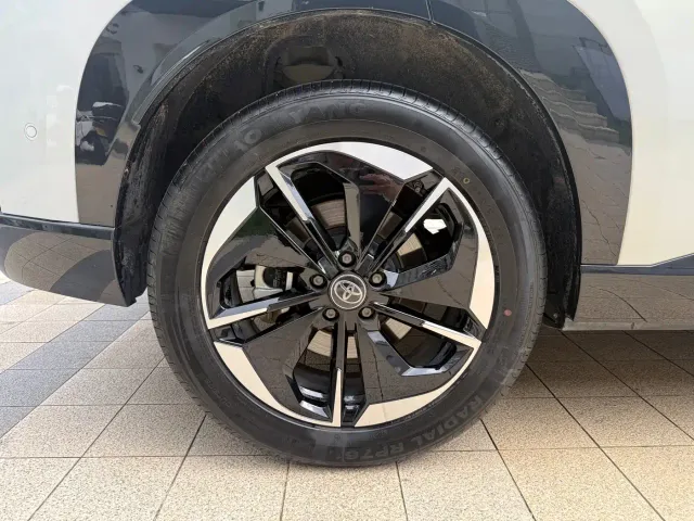 Toyota BoZhi 3X — Фото автомобиля 14