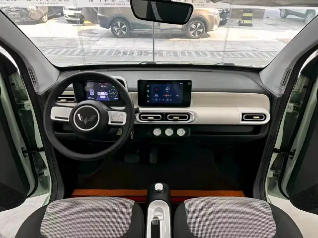 Wuling Hongguang Mini EV — Фото автомобиля 5