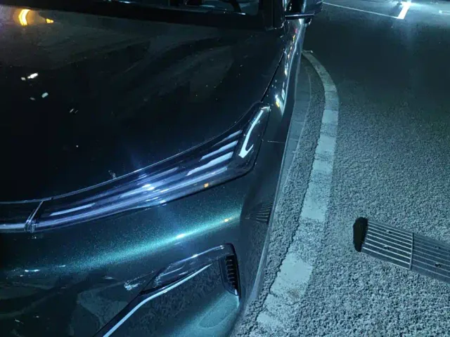 Geely Galaxy Starship 7 EM-i — Фото автомобиля 5