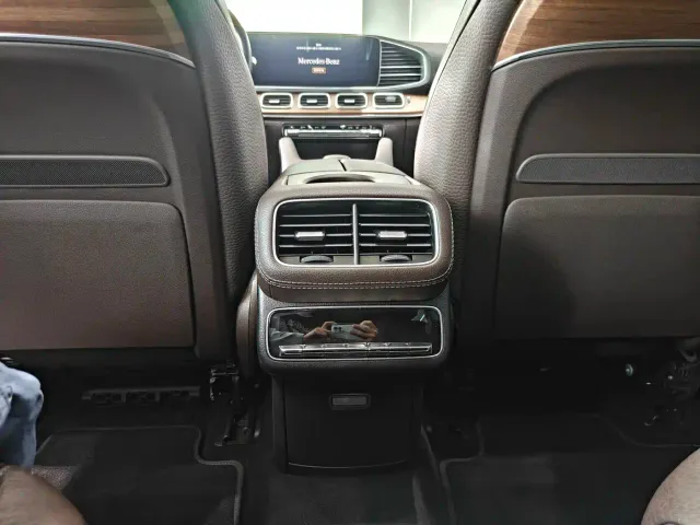 Mercedes-Benz GLS-Class — Фото автомобиля 22