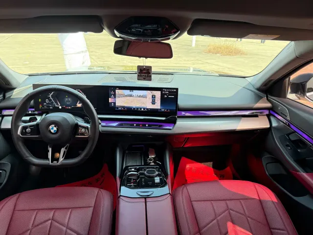 BMW 5 Series — Фото автомобиля 6