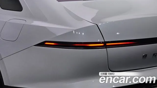 Hyundai Grandeur GN7 — Фото автомобиля 8
