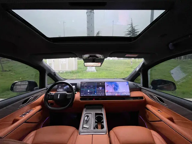Wey Alpine — Фото автомобиля 5