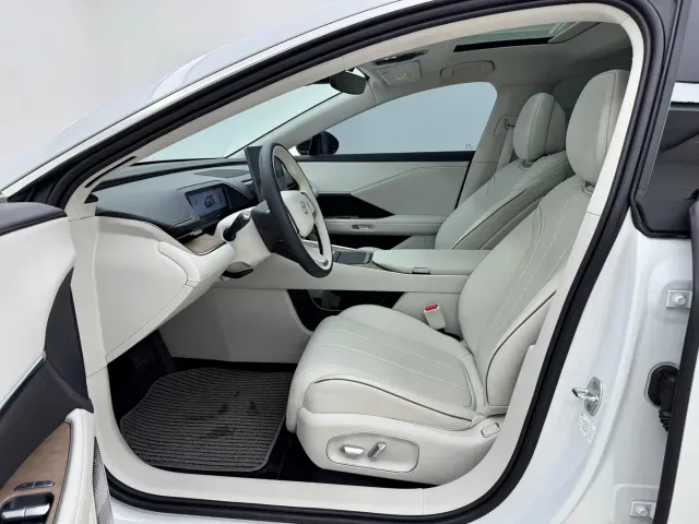 Toyota BoZhi 7 — Фото автомобиля 11