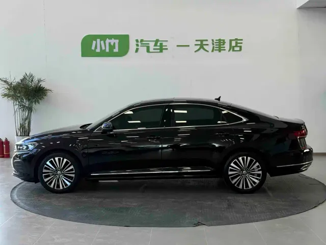 Volkswagen Passat — Фото автомобиля 5