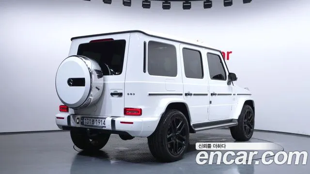 Mercedes-Benz G-Class — Фото автомобиля 2