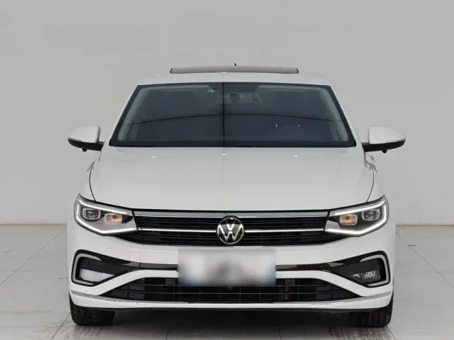 Volkswagen Bora — Фото автомобиля 24