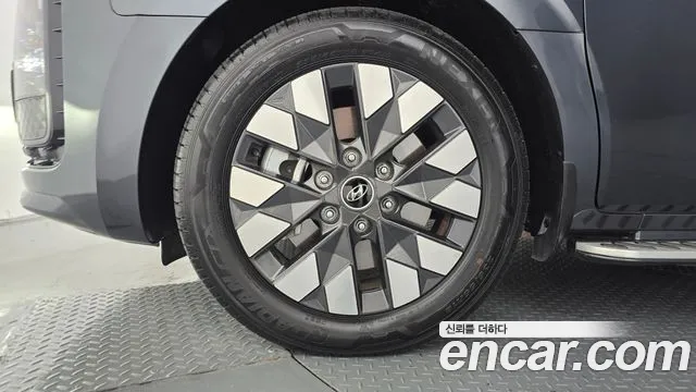 Hyundai Staria — Фото автомобиля 5