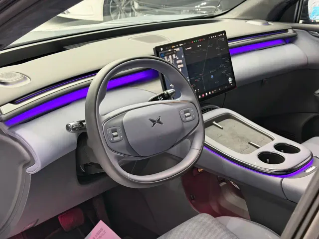 Xpeng G7 — Фото автомобиля 16